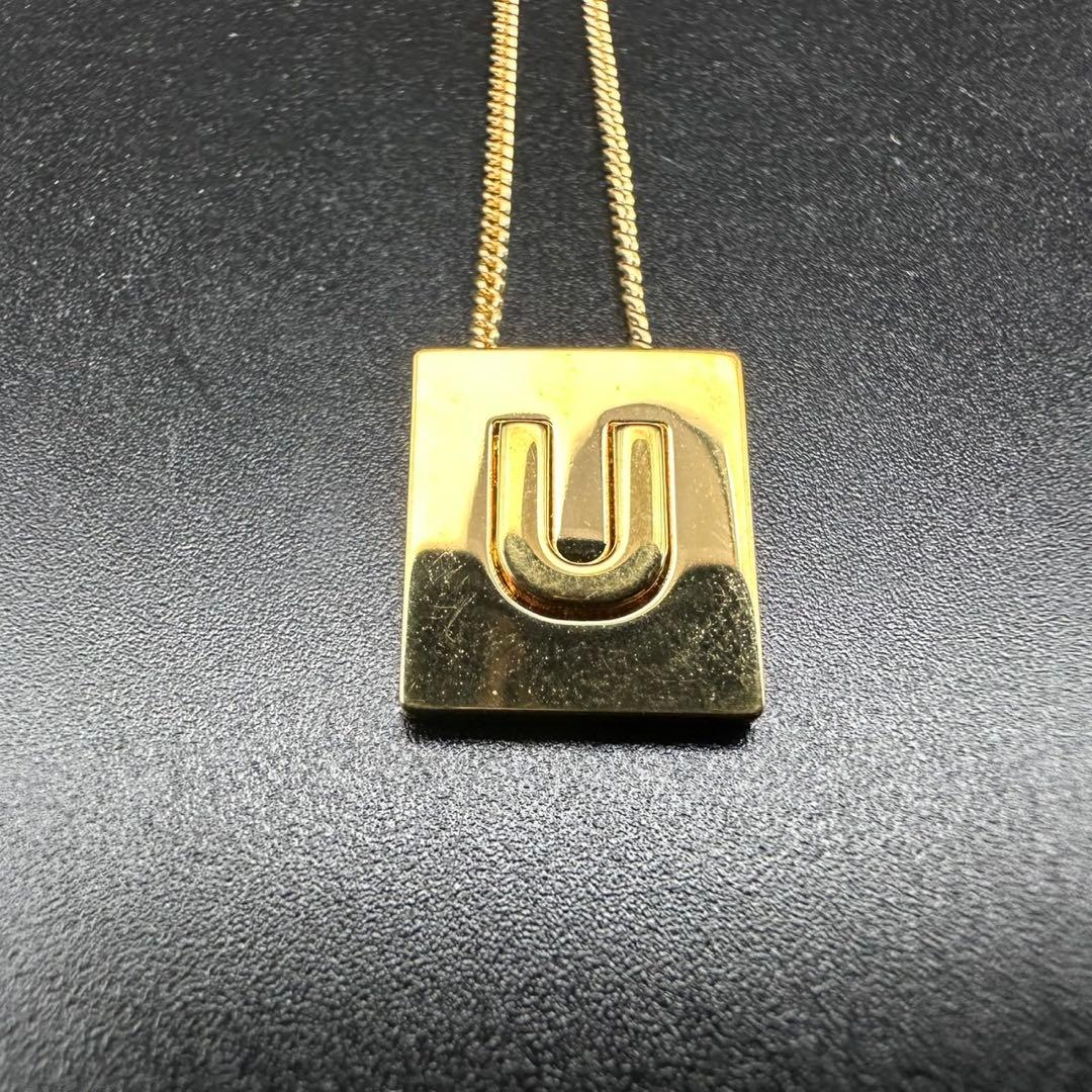 未使用級✨　セリーヌ　アルファベット　ネックレス　U　ロゴ　1187