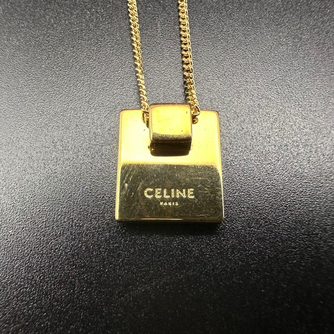 未使用級✨　セリーヌ　アルファベット　ネックレス　U　ロゴ　1187