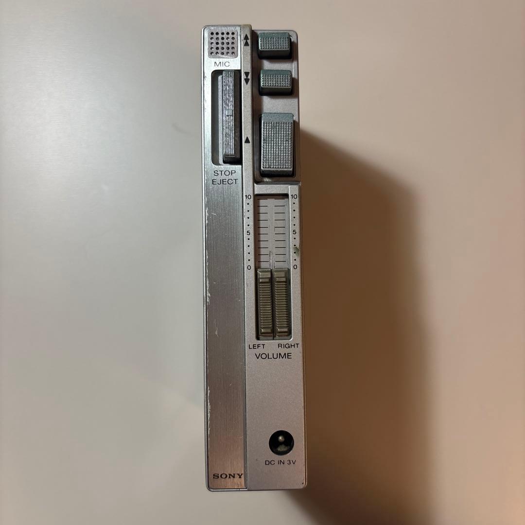 SONY TPS-L2 初代ウォークマン