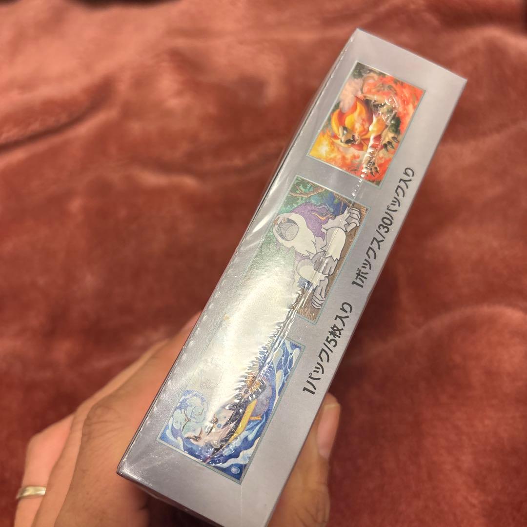 【新品未開封シュリンク付き】トリプレットビート　1box ポケモンカード