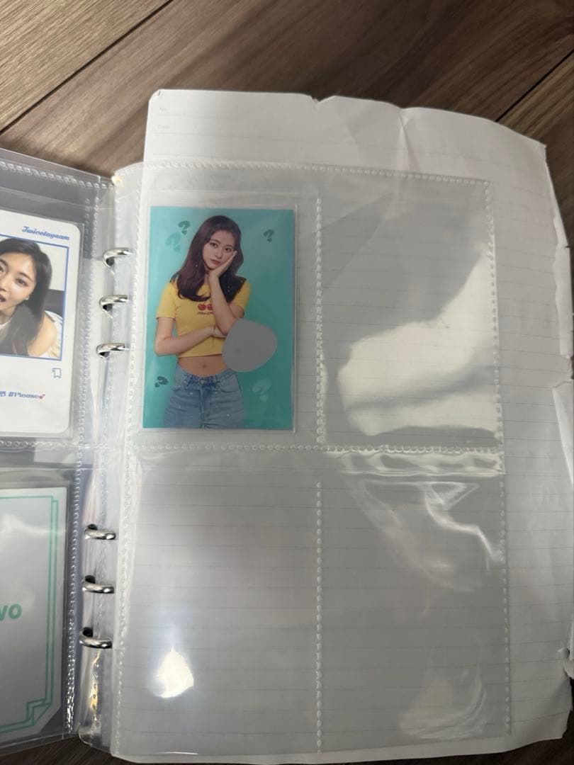 TWICE ツウィトレカ① バラ売り可　値段は仮です