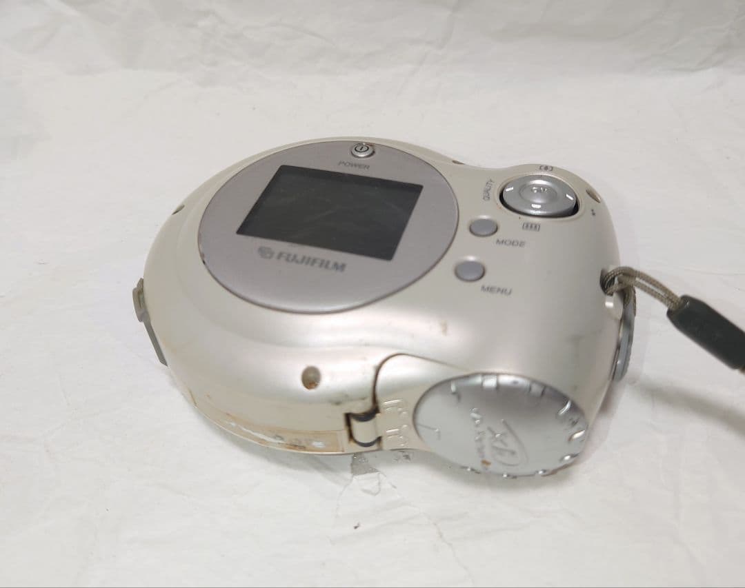 ★希少★FUJIFILM Q1 DIGITAL Hello Kitty限定モデル