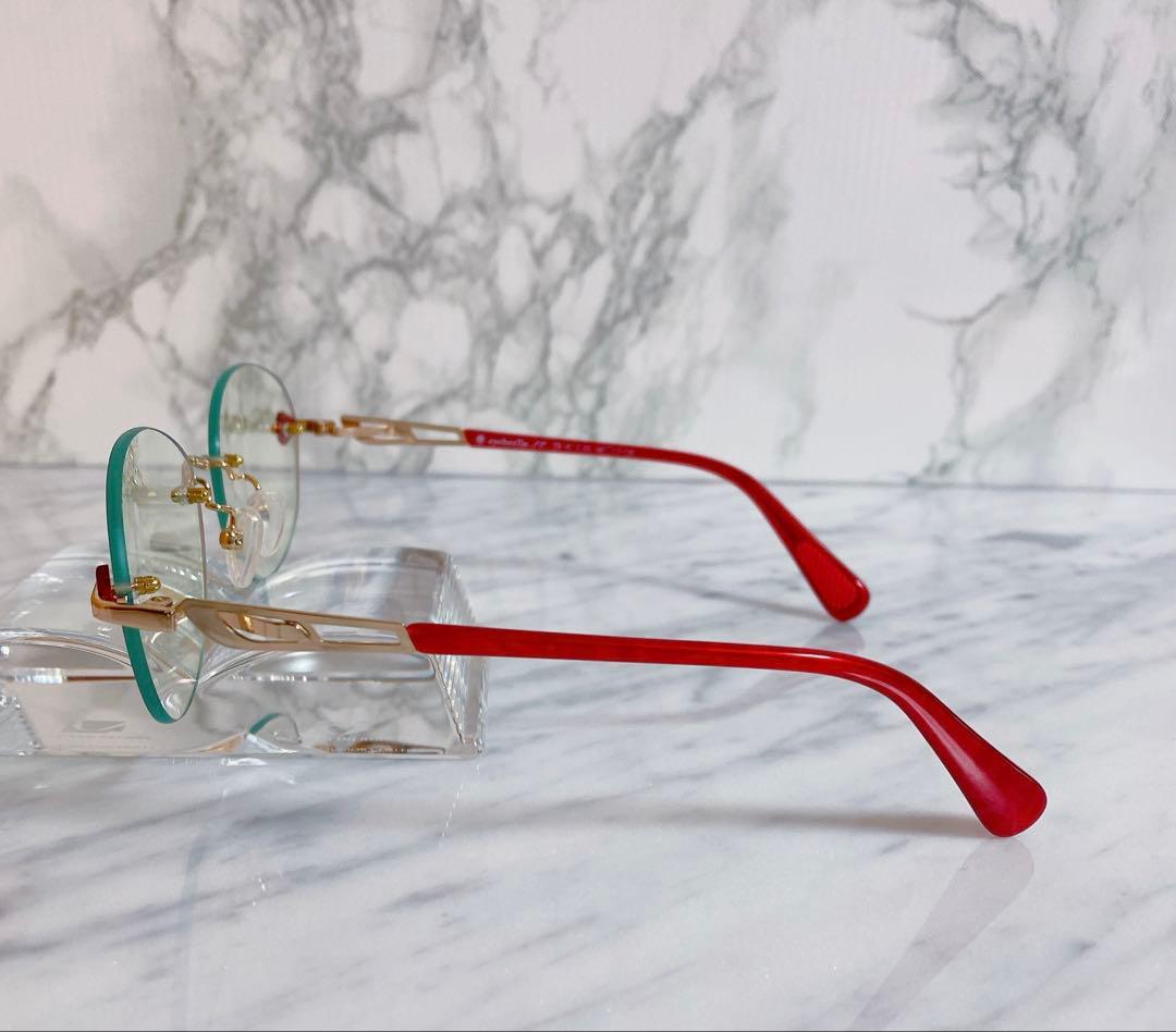 アイブレラクリアエアー レッド 美品