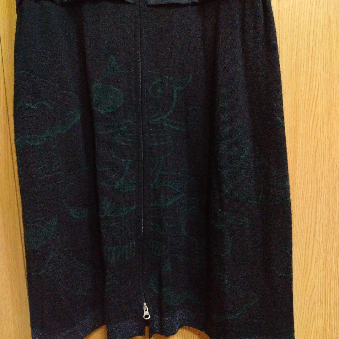 専用です。アルベロベロ刺繍キャラクター付きネイビーベスト