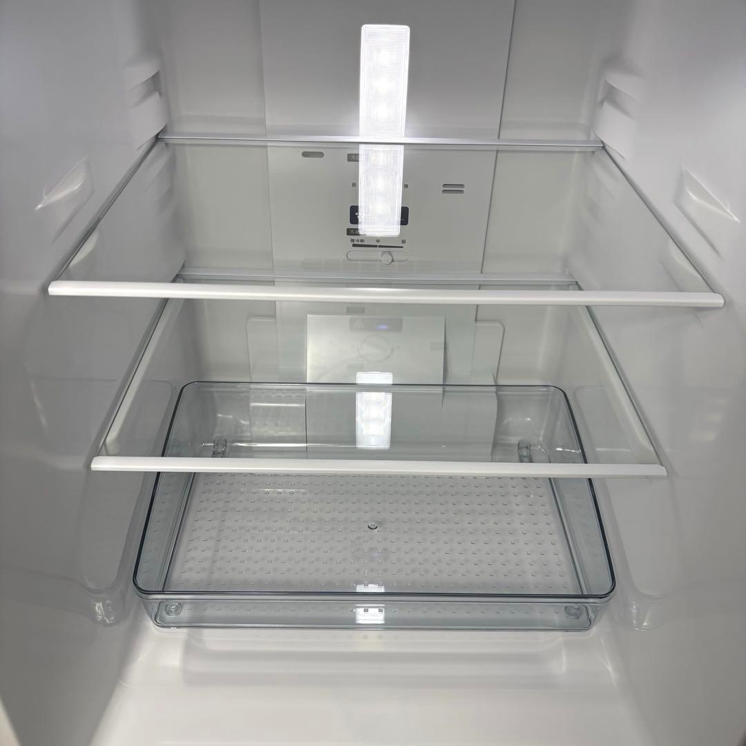 2023年製 冷蔵庫 一人暮らし 単身用 小型 3ヶ月保証付き ガラスドア 高級
