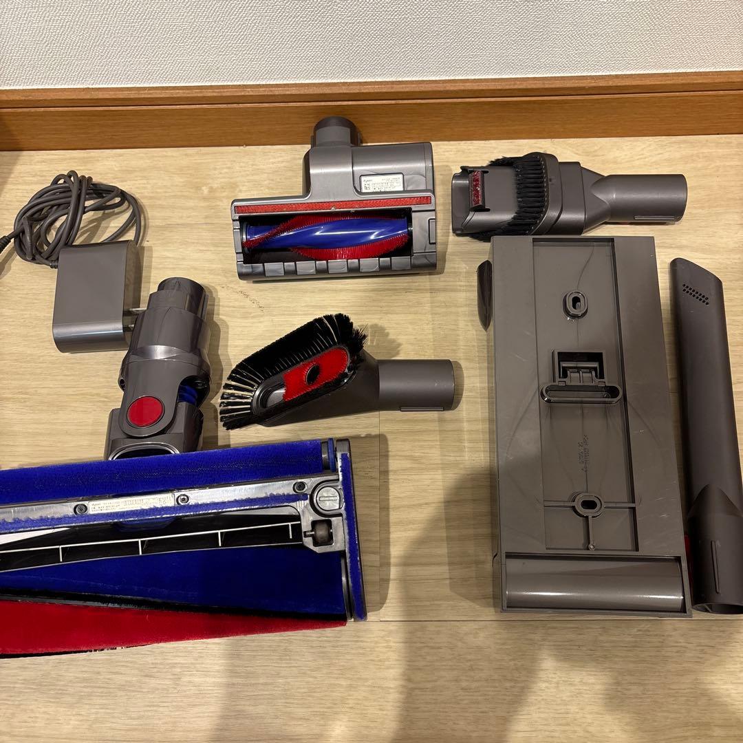 【分解清掃済動作品】ダイソン　SV14 V11 コードレスクリーナーセット　美品