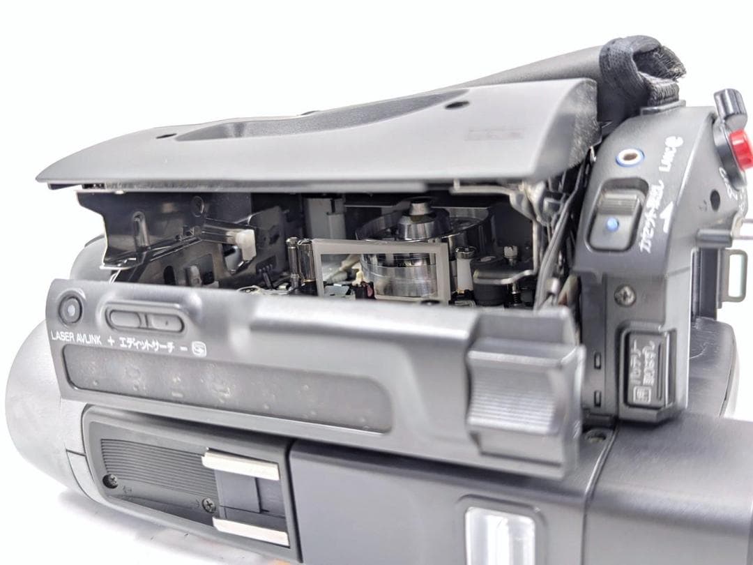 8mmテープのダビングに！ SONY ビデオカメラ CCD-TRV92 02