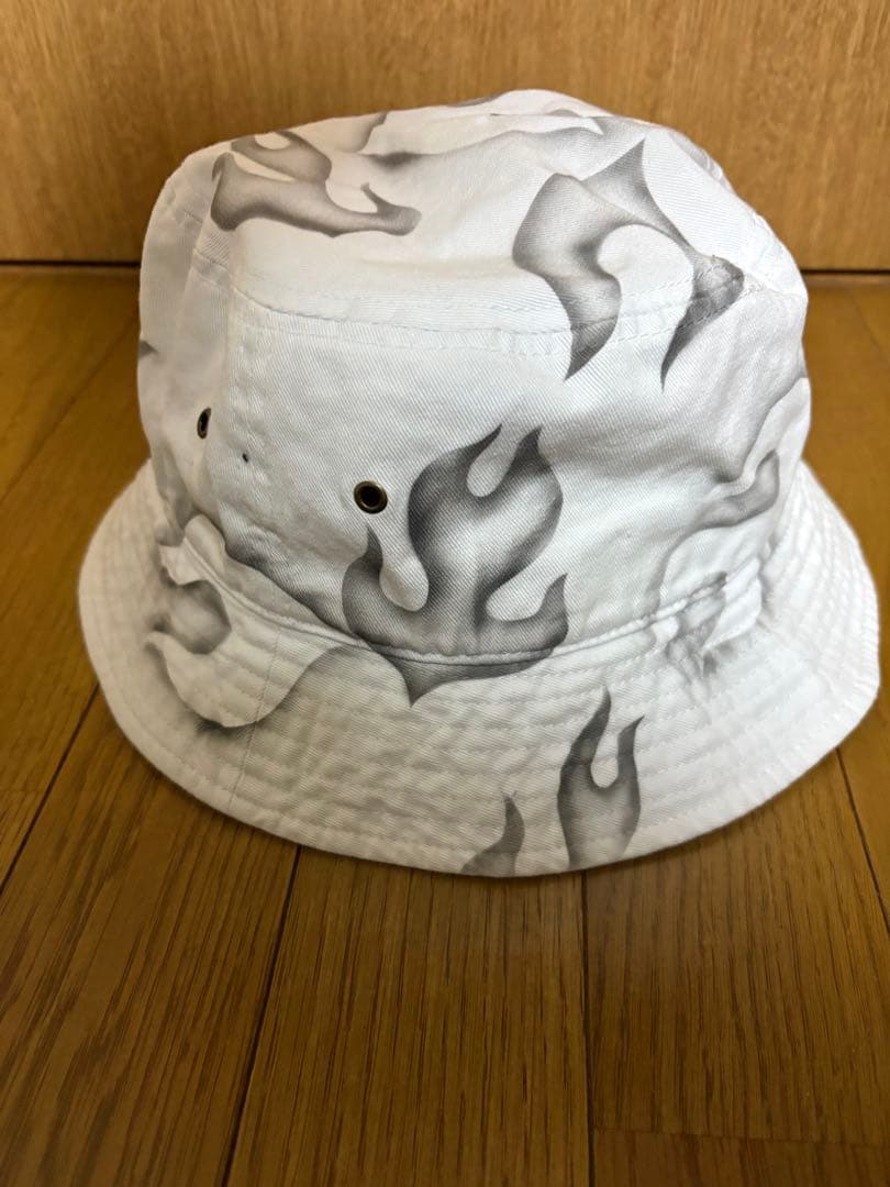 【Love ear art】50個限定 ファイヤーペイント バケットハット
