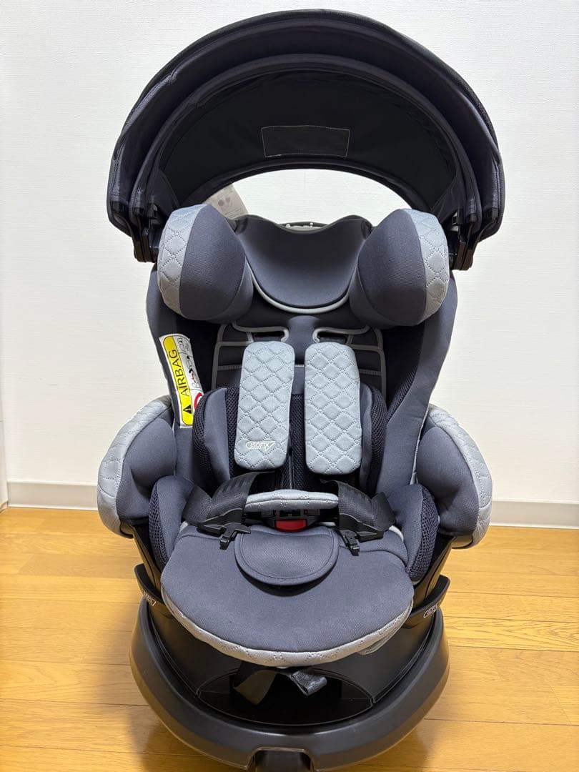 アップリカ フラディアグロウ　ISOFIX プレミアム