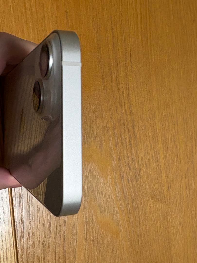 iPhone 14 128GB スターライト