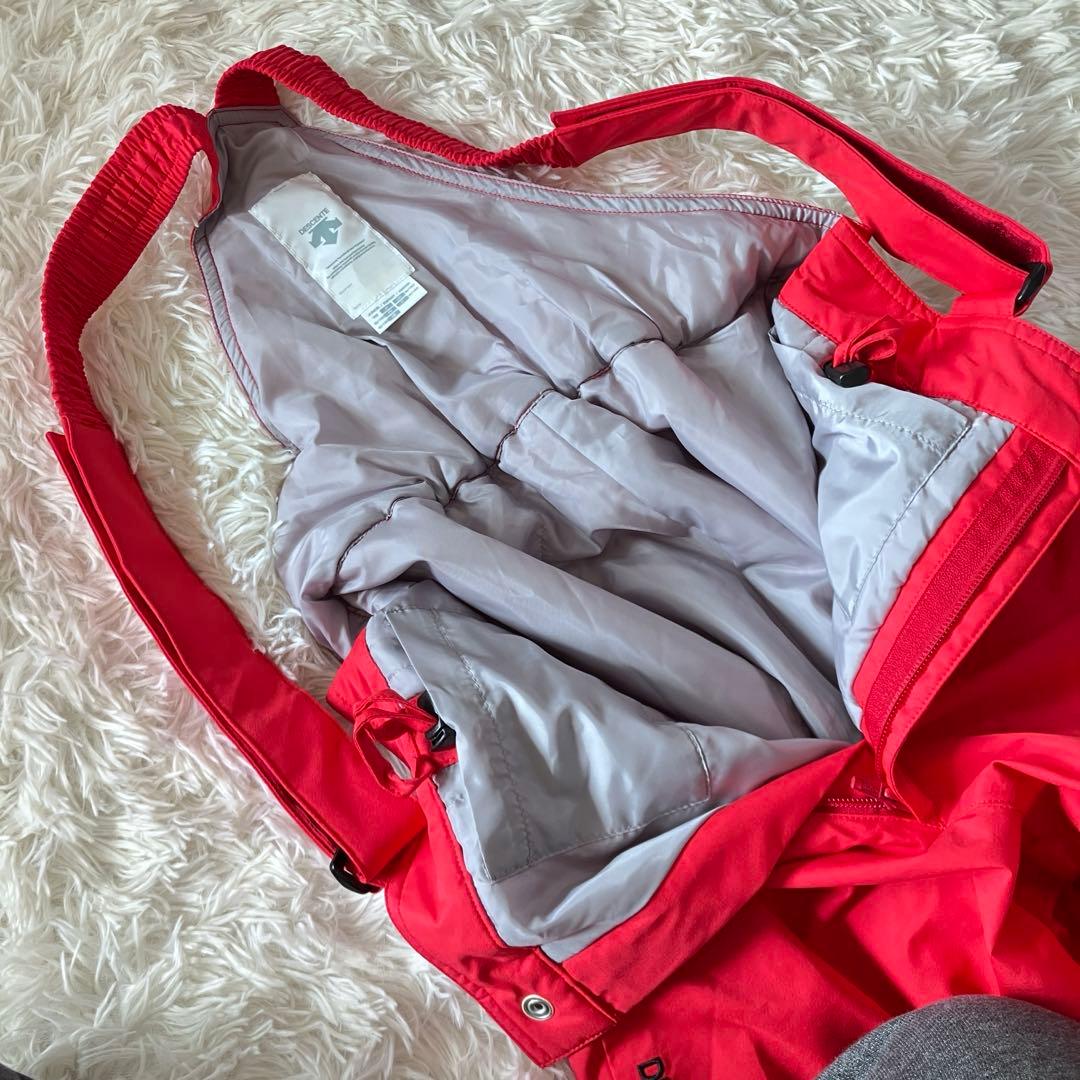 #B10✨DESCENTE✨スキー スノボ ウェア 上下 160 キッズ 雪遊び