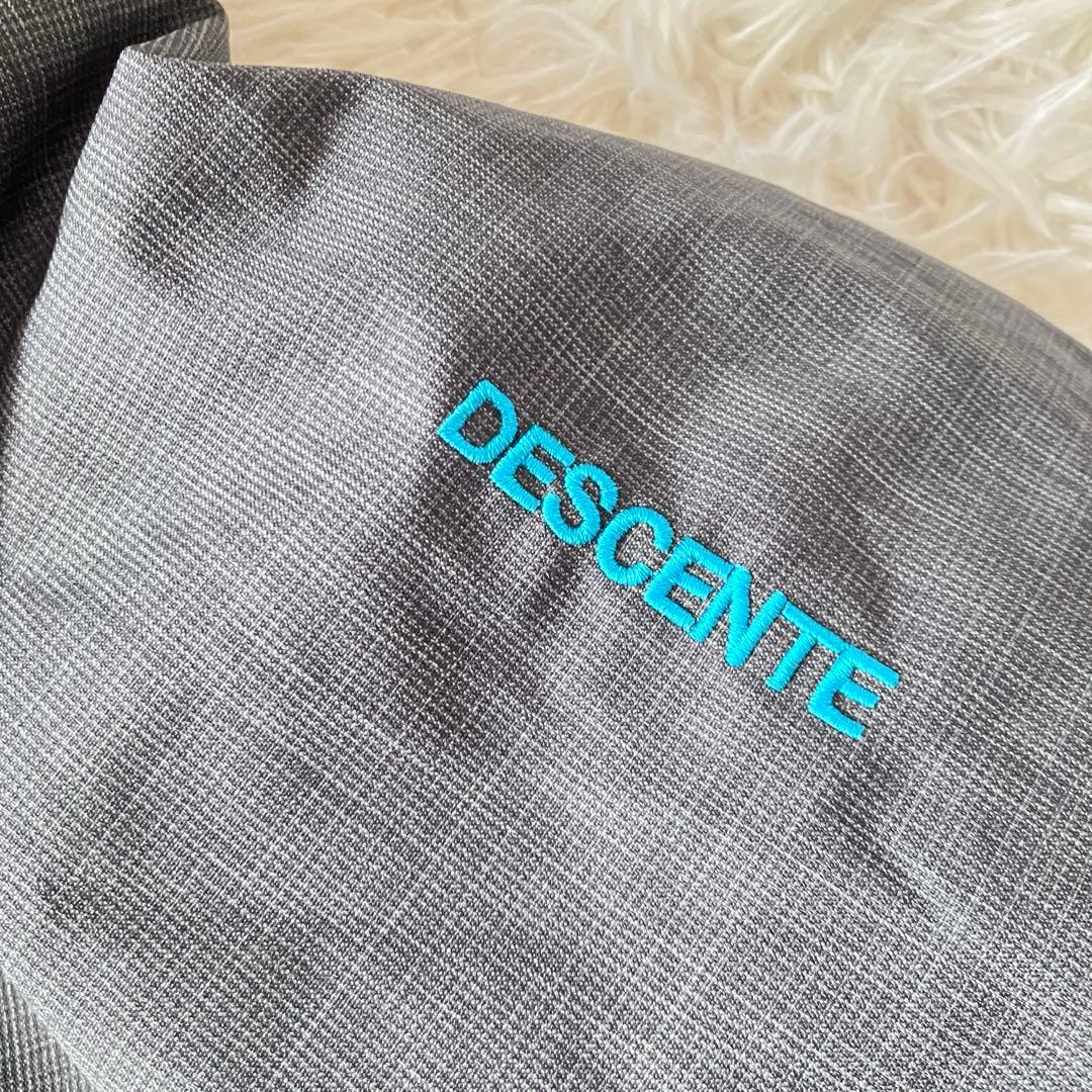 #B10✨DESCENTE✨スキー スノボ ウェア 上下 160 キッズ 雪遊び