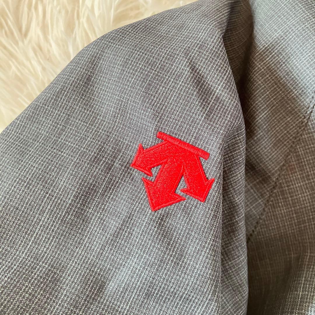 #B10✨DESCENTE✨スキー スノボ ウェア 上下 160 キッズ 雪遊び