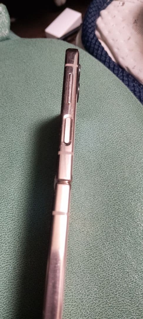 ジャンク品　Samsung Galaxy Z Flip 4 ピンクゴールド