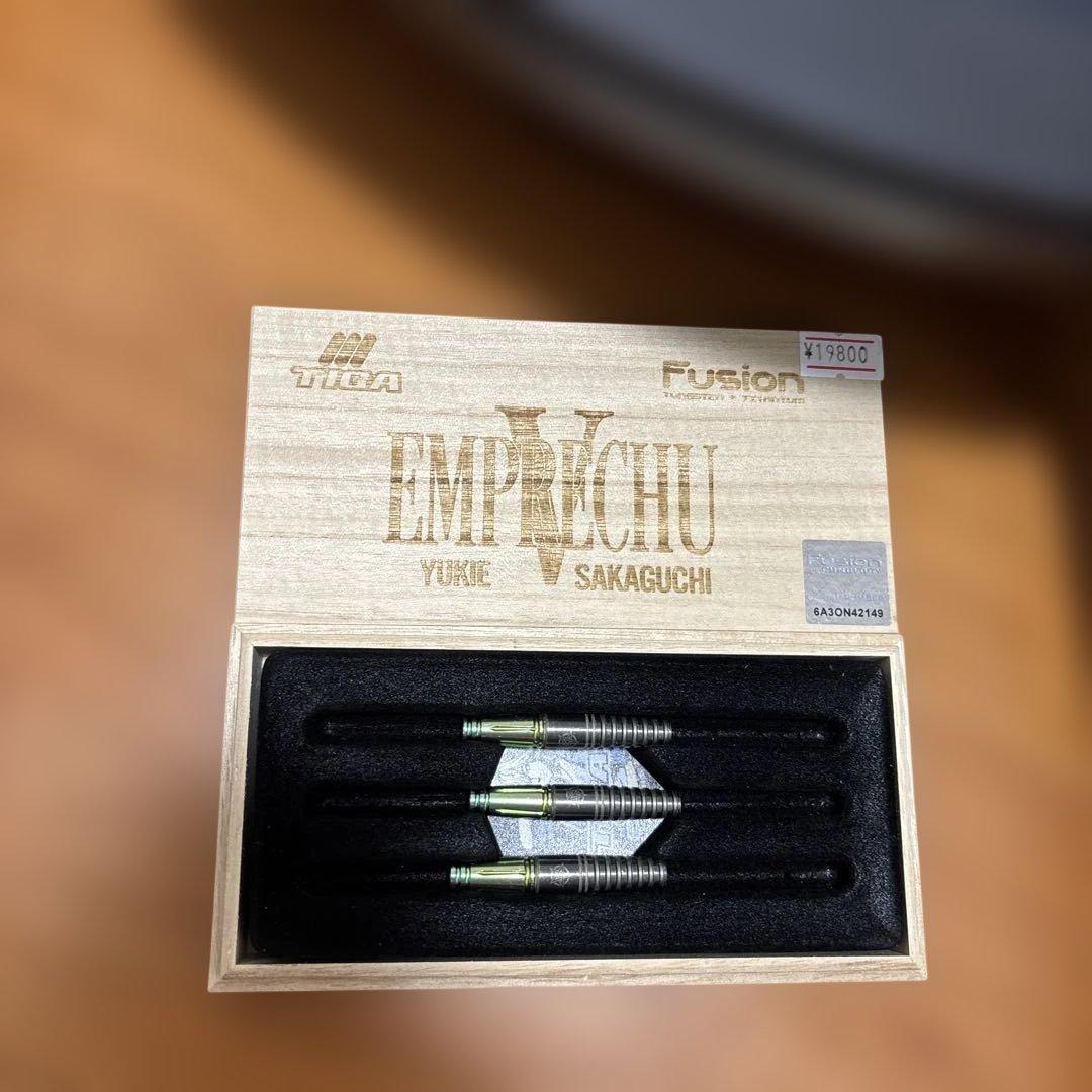 ア*カ様 ダーツボードとダーツセット