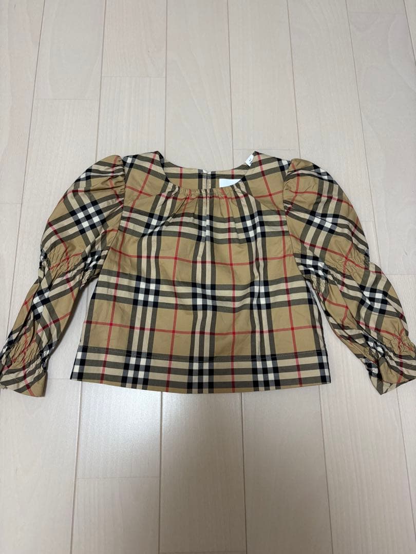 【BURBERRY/バーバリー】長袖 4Y104㎝ ノバチェック発表会食事会