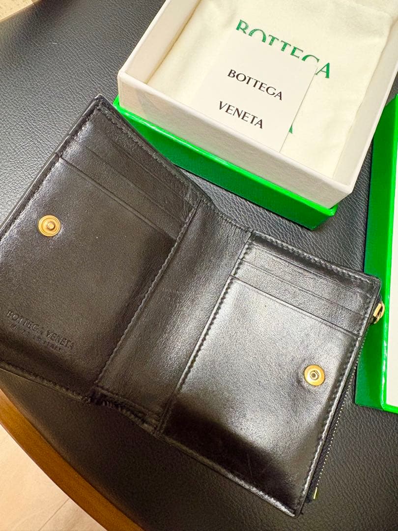 ボッテガ・ヴェネタ財布
