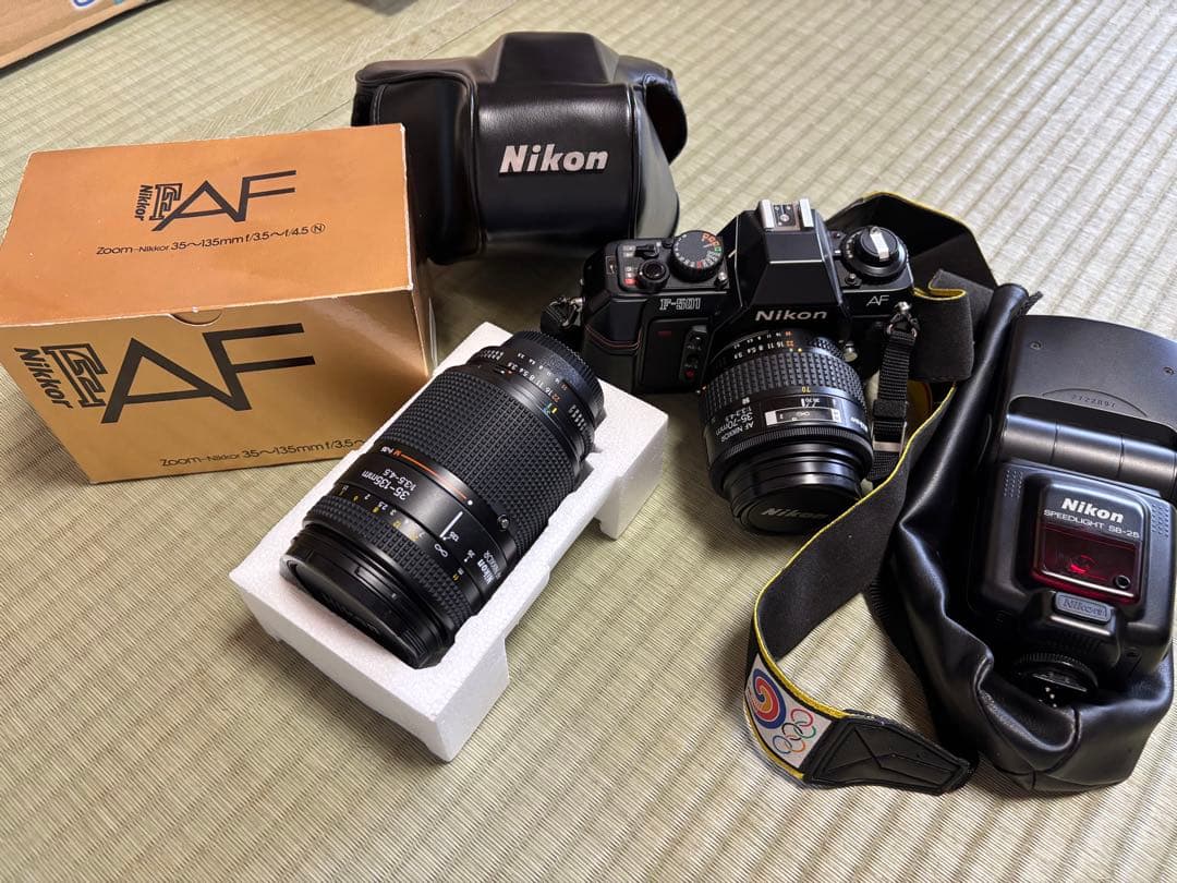 Nikon F-501 一眼レフカメラ