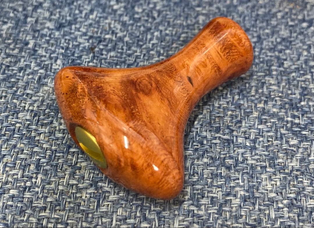 わたらせ樹脂工房製T型花梨瘤ノブ シマノ用　ノーマル塗装