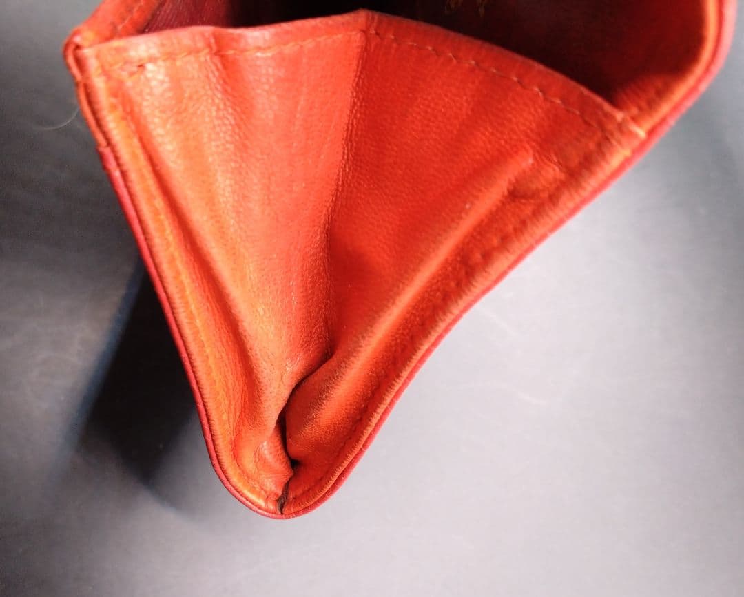 CHANEL ケース 小銭入れ 財布 ココマーク キャビアスキン 赤