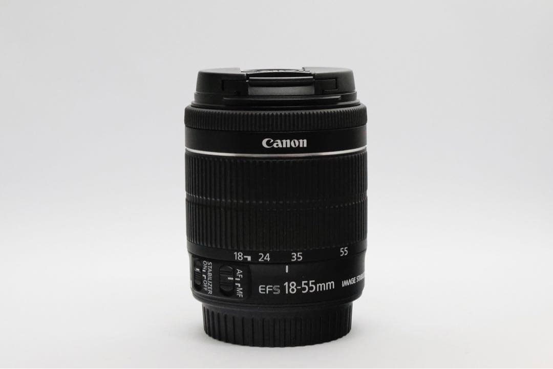 Canon kiss X8i ダブルズームキット　一眼