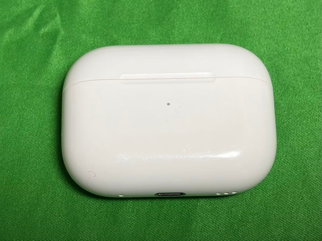 AirPods Pro 2 本体 Lightning カバーケース付