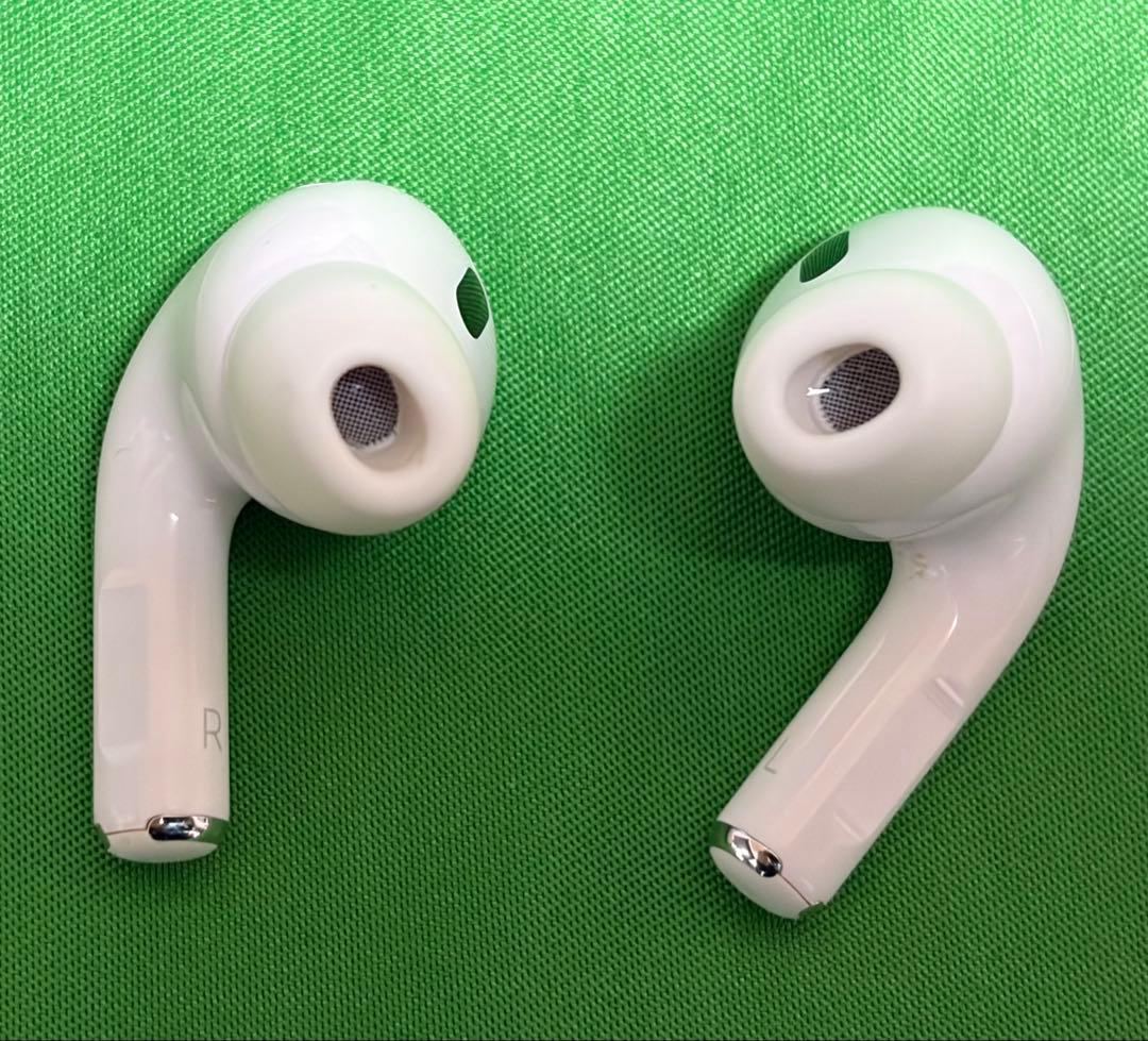 AirPods Pro 2 本体 Lightning カバーケース付