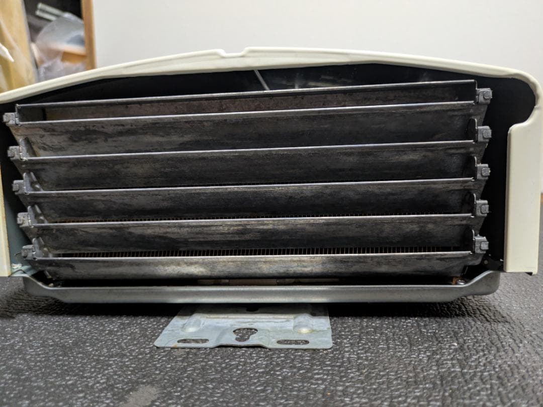 瞬間湯沸かし器　【美品】RUS-V51XT (WH)