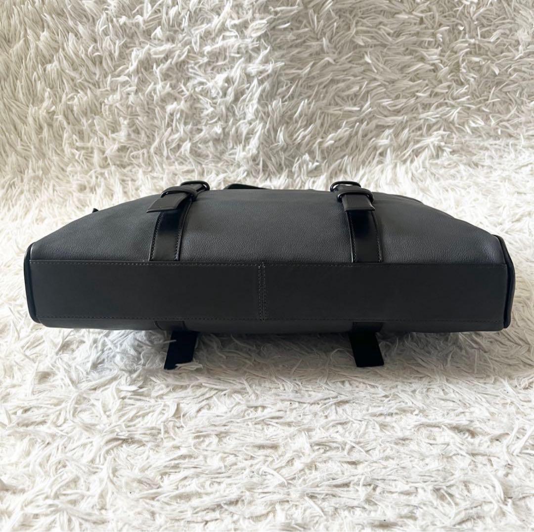 TUMI ビジネスバッグ ブラック レザー