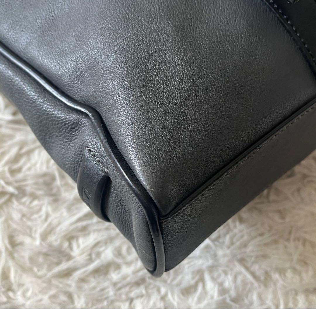 TUMI ビジネスバッグ ブラック レザー