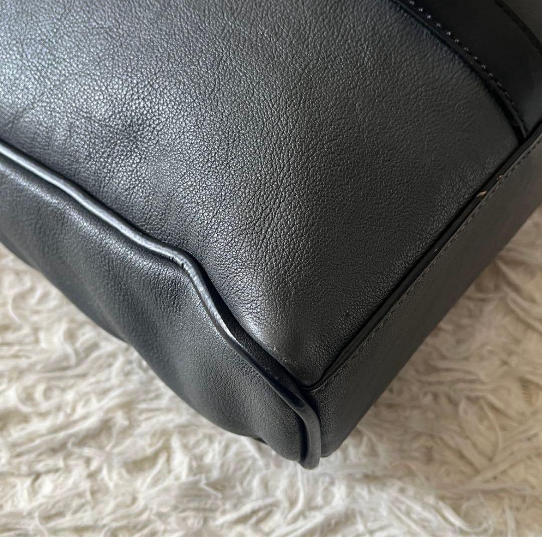 TUMI ビジネスバッグ ブラック レザー