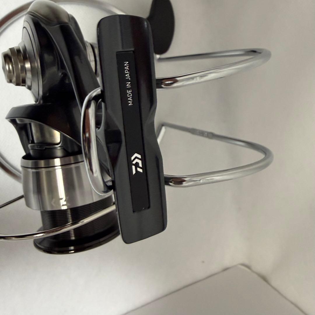 【美品】 ダイワ 24セルテート LT3000-XH