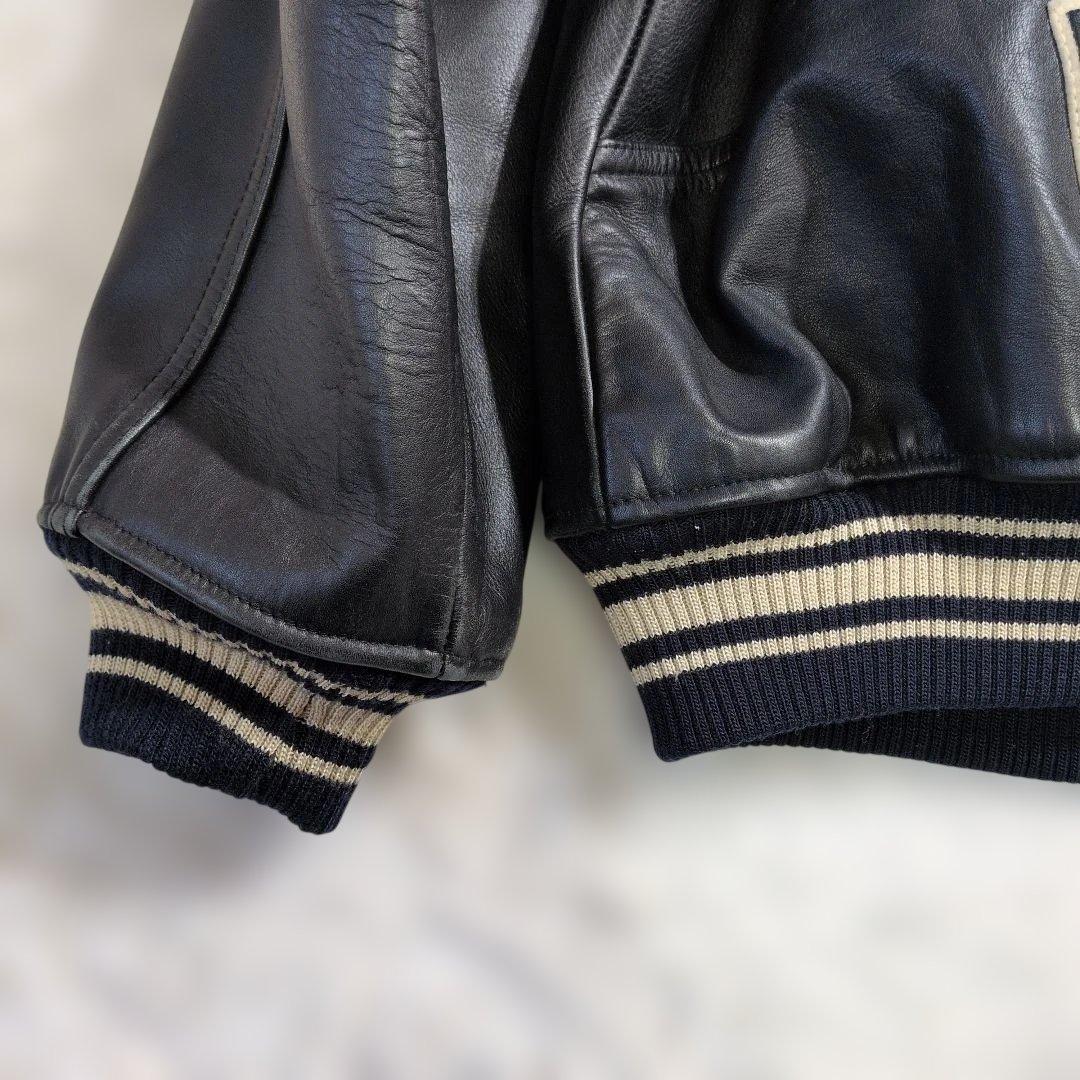 アヴィレックス レザー スタジャン S表記(M〜L相当) キルティング 超良品