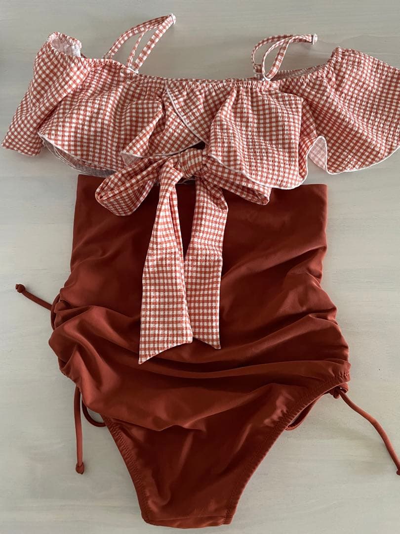 PEAK&PINE ギンガムチェックオフショルダー　ビキニ、ワンピース　新品