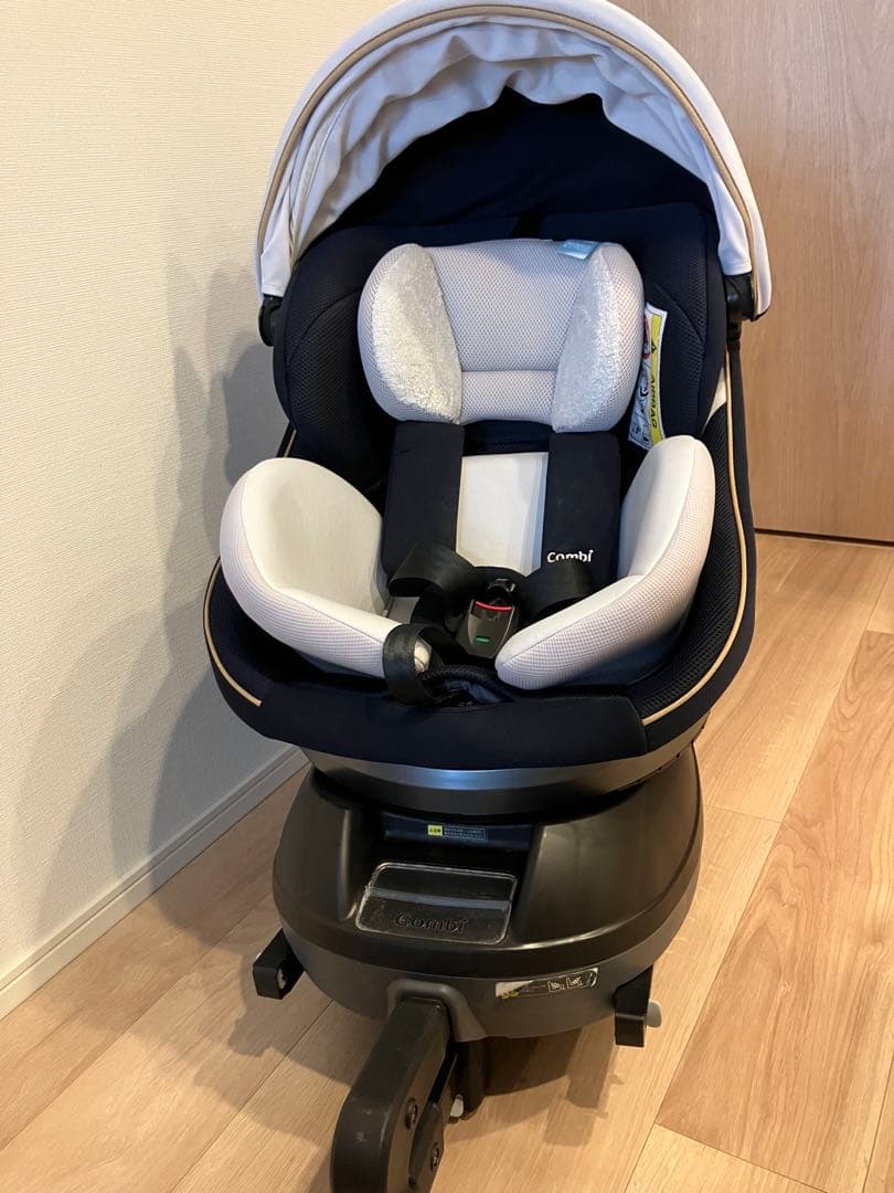 【商品箱で発送】Combi チャイルドシート クルムーヴスマートISOFIX
