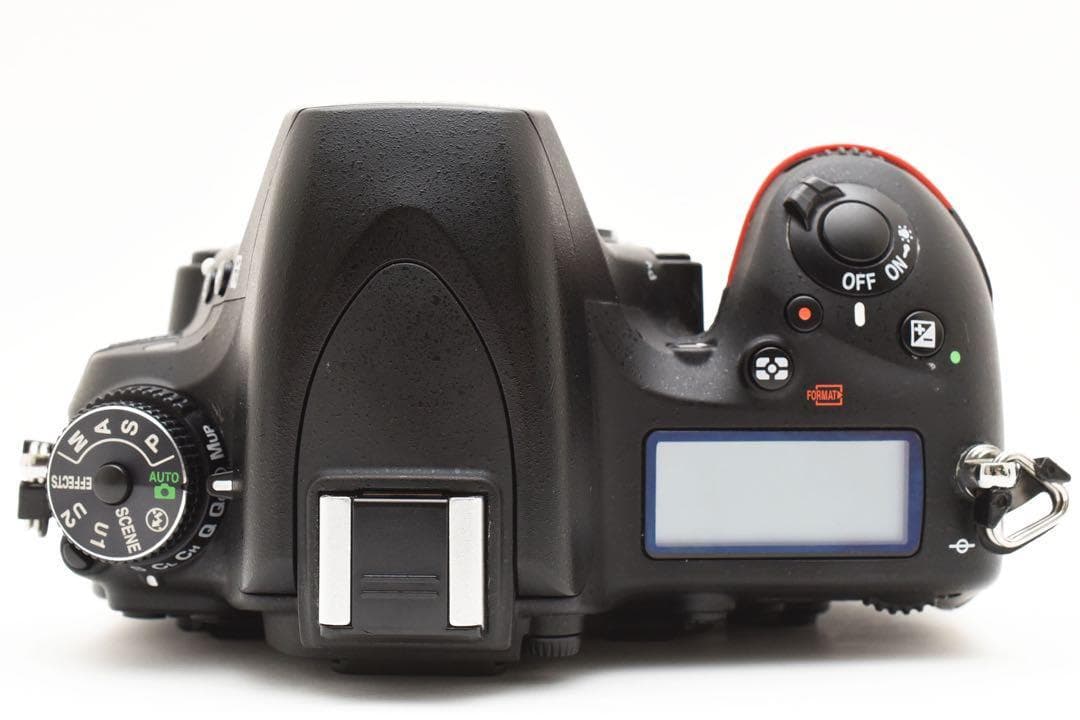 美品　Nikon D750 ダブルズームセット　Wi-Fi搭載　デジタル一眼レフ