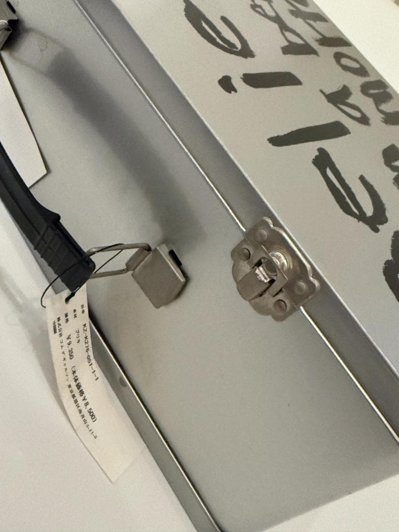 コムデギャルソン 青山限定 希少 メッセージ トランク　大 ブリキ