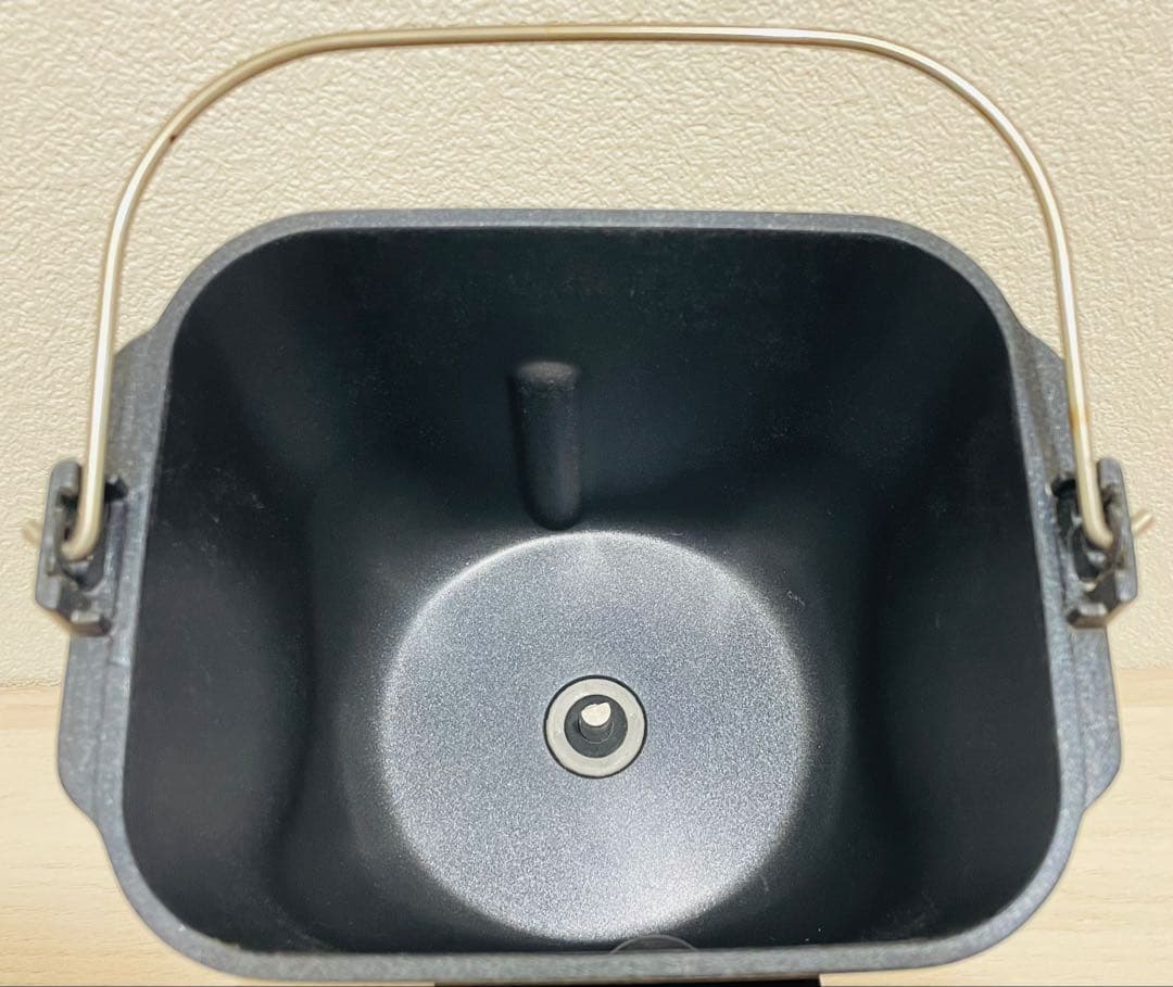 【中古品】Panasonic ホームベーカリー SD-MT4 2022年製