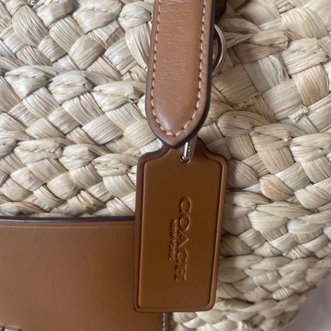 COACH かごバッグ ベージュ　ラージストロートートバック