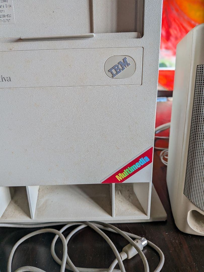 IBM Aptiva デスクトップPC 15インチモニター