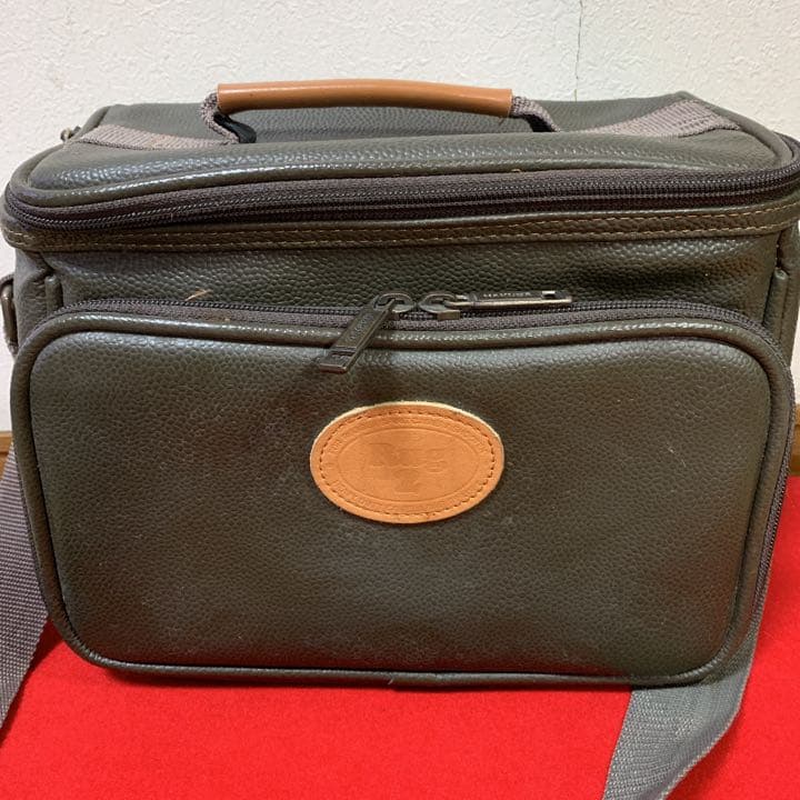 キヤノン一眼レフEOS1000QD