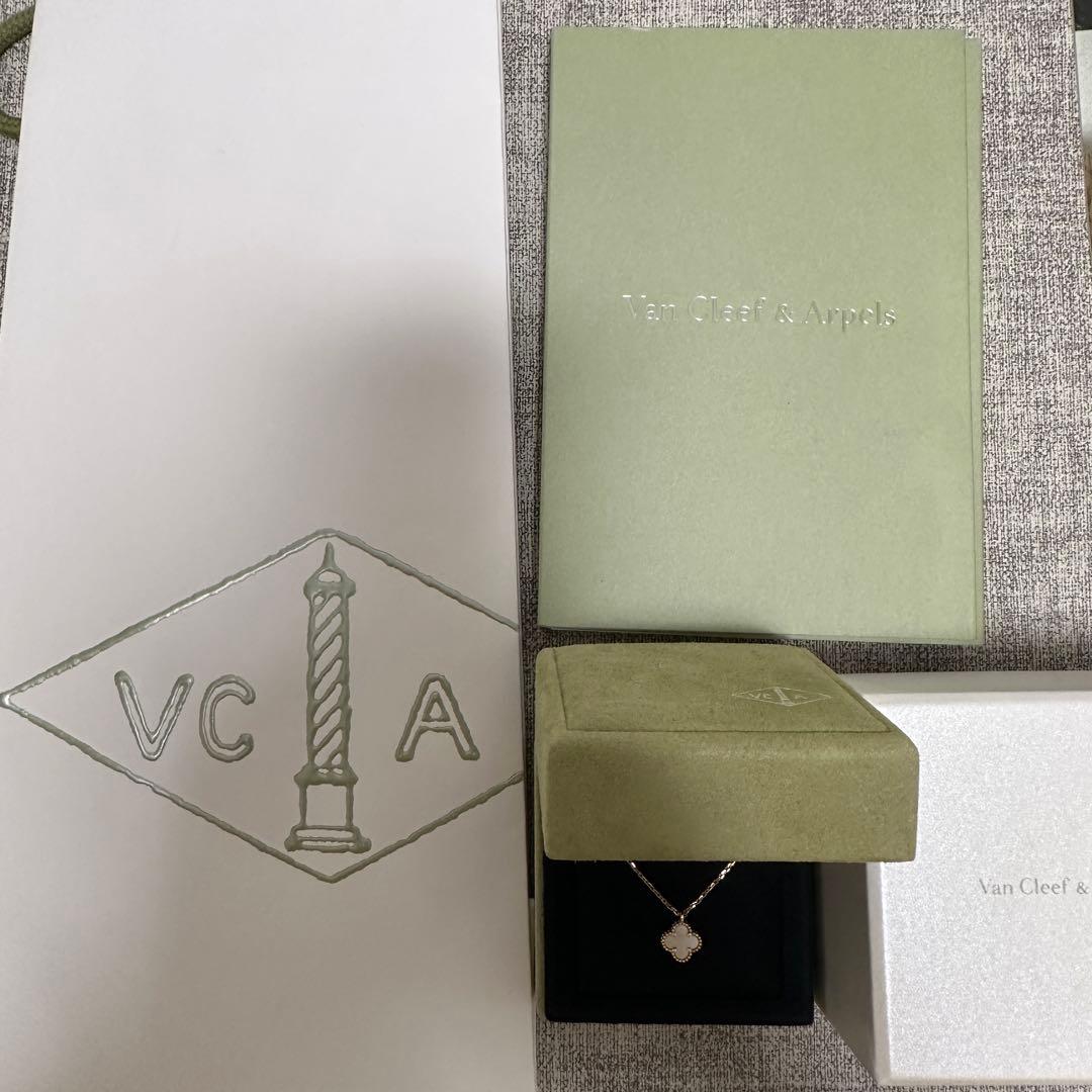 (最終値下げ) スウィート アルハンブラ ペンダント