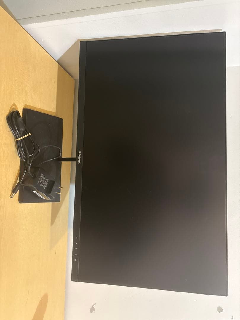 アイリスオーヤマ製モニター　100hz 23.8インチ d-tff233r-b