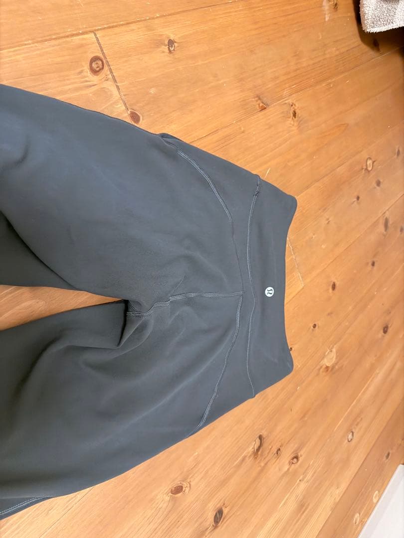 ルルレモンGroove ハイライズフレアパンツ ポケット付き アジアフィット