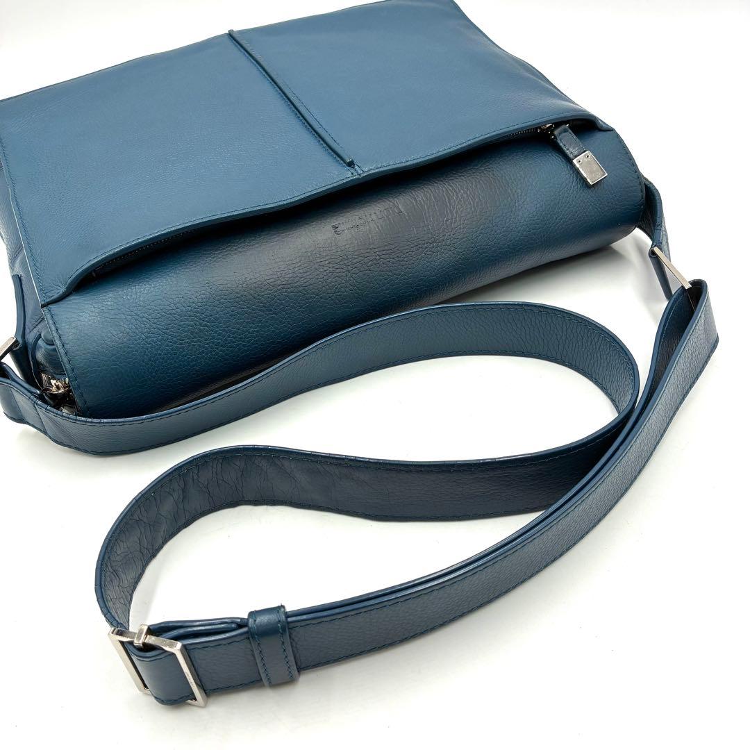 高級 ディオール オム ショルダーバッグ A4収納 フラップ レザー ブルー系