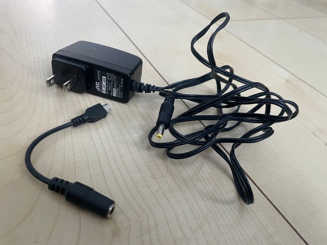 JVC ビデオカメラ 防水 GZ-RX130-R レッド 充電器