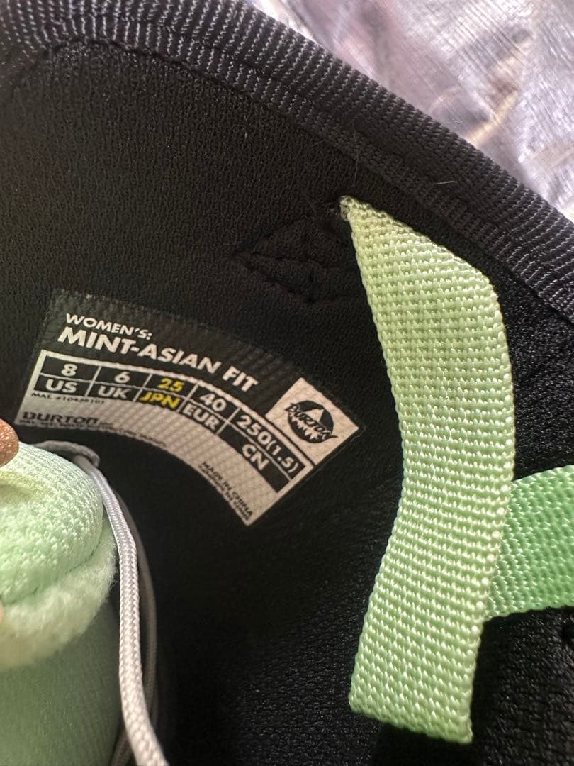 【未使用級】BURTON MINT AFスノーボード レースブーツ　黒/グリーン