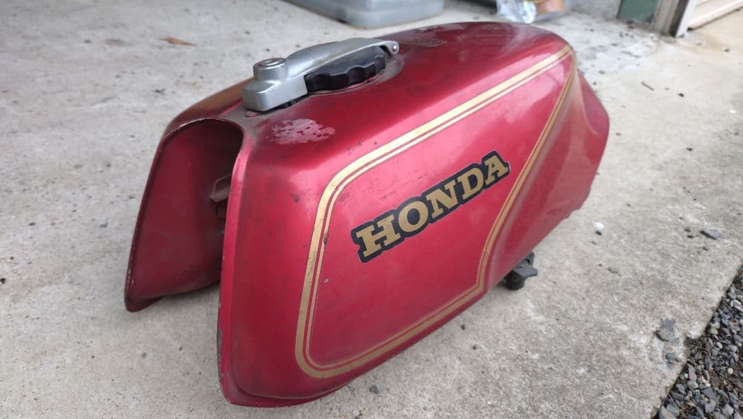 CB250RSZ タンク　コック付