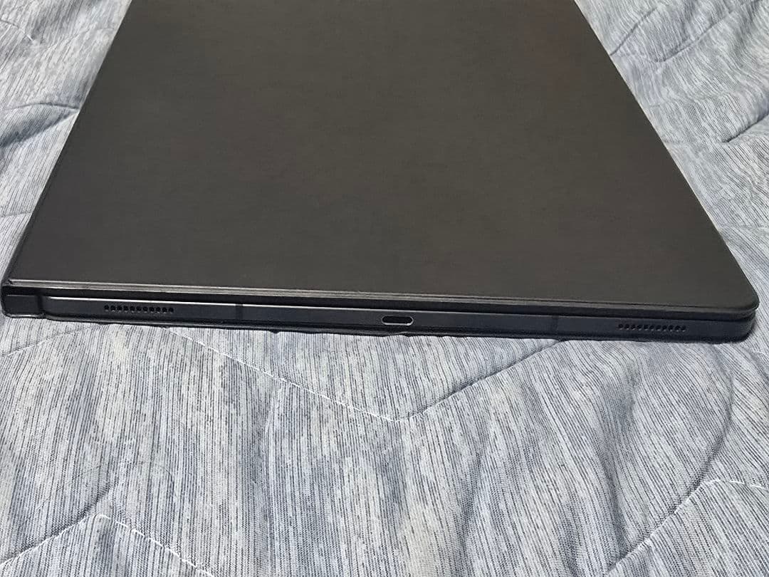 【希少！】純正キーボードケース付き！GALAXY tab s8 ultra