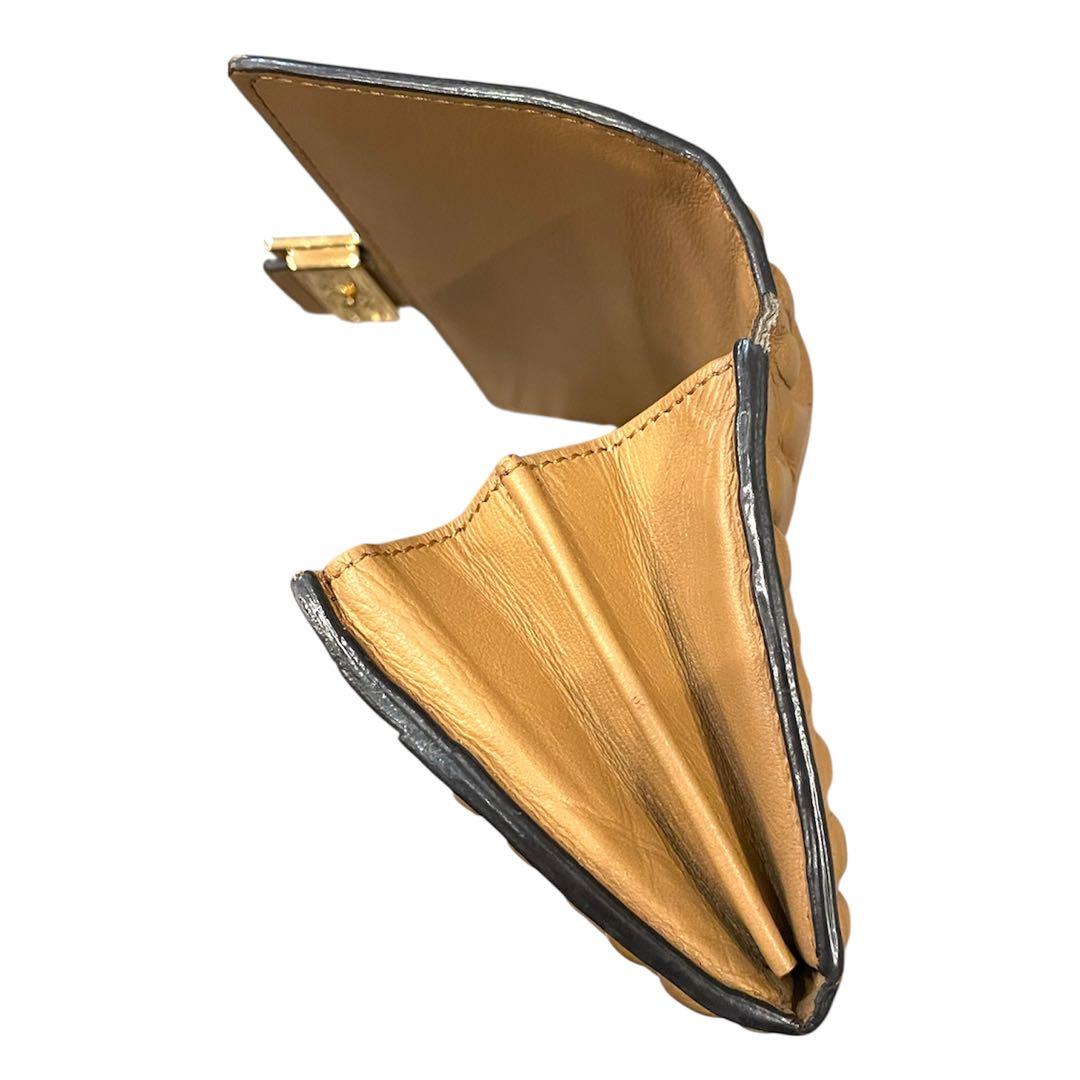FENDI ベージュ レザー 長財布 FFロゴ